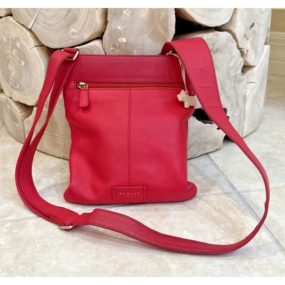 Radley Red Leather shoulder bag crossbody 9x10 outside inside pockets hangtag *
